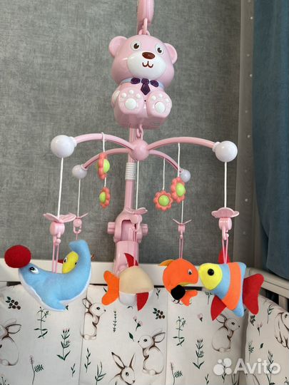 Мобиль на кроватку с пультом