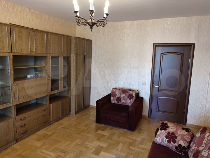 2-к. квартира, 65 м², 10/17 эт.