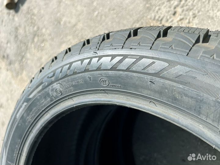 Sunwide Snowide 245/45 R19 142U