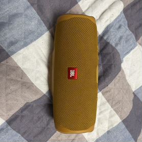 Колонка jbl charge 4 идеальная