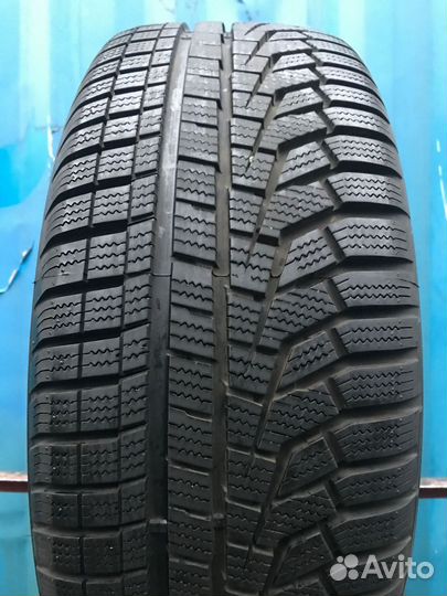 Hankook Winter I'Cept Evo2 W320 215/55 R17 98V