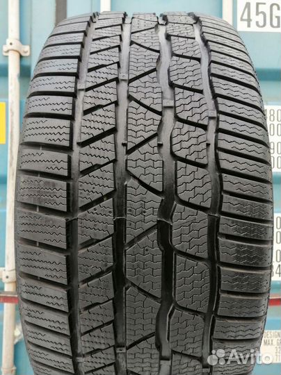 Continental ContiWinterContact TS 830 P 255/35 R20 97W