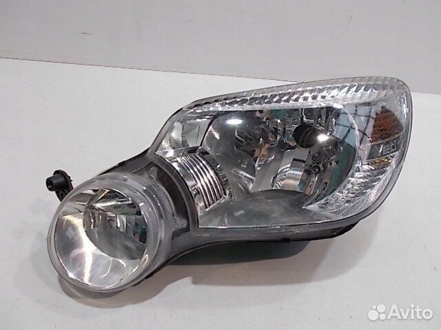 Фара левая,правая Skoda Yeti 09-13