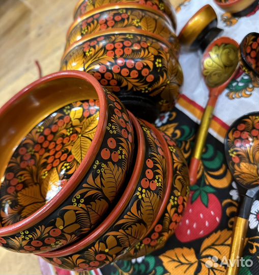 Деревянная посуда хохлома