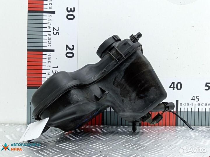 Бачок расширительный BMW 5 E60/E61 рест. 2010