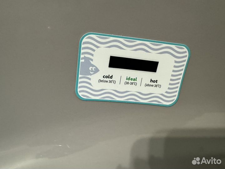 Ванночка для купания с термометром