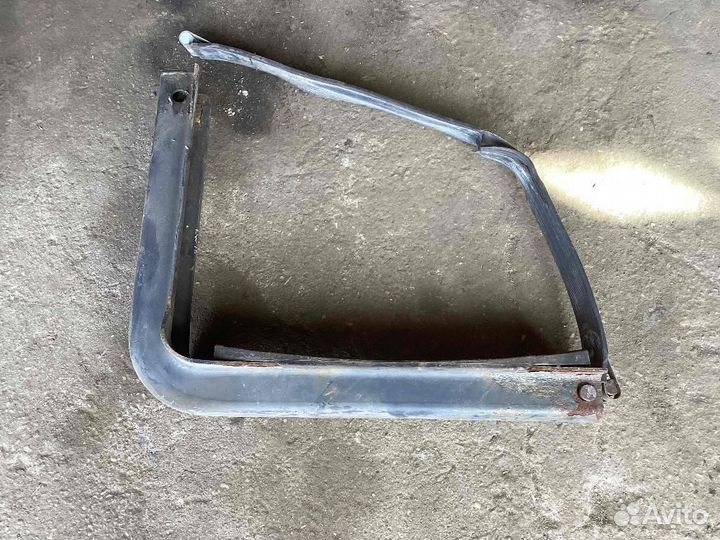 Кронштейн крепления топливного бака Iveco Stralis