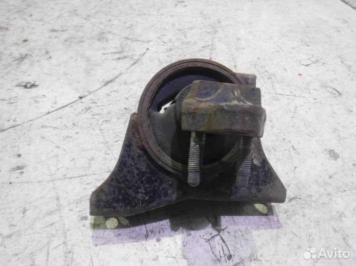 Опора двигателя Тойота