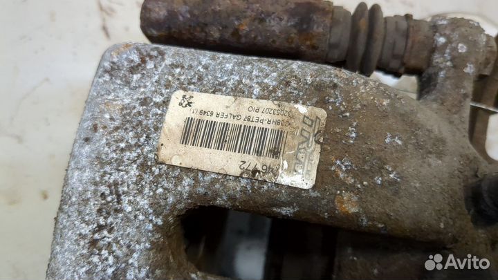 Суппорт левый задний Peugeot 5008