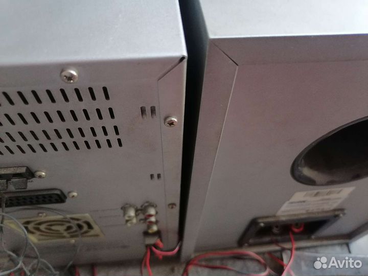 Музыкальный центр