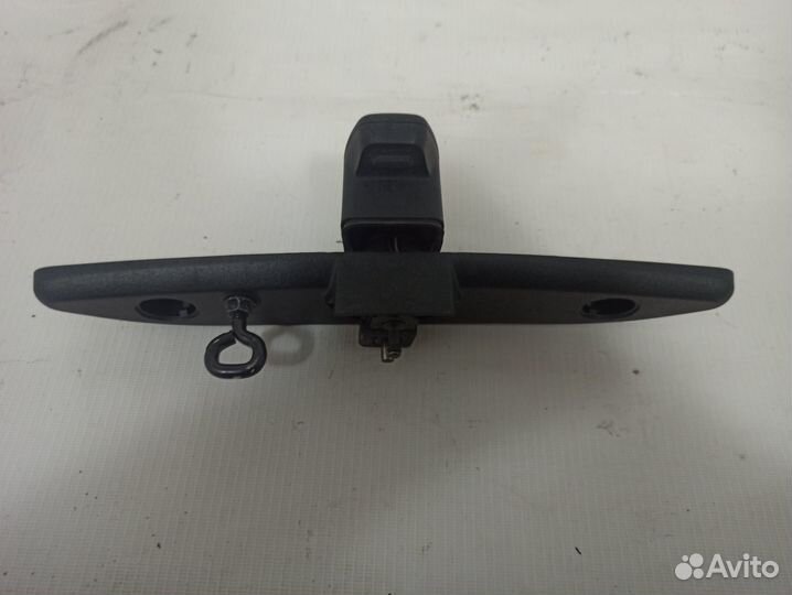 Кнопка открывания стекла двери багажника BMW 5 F11