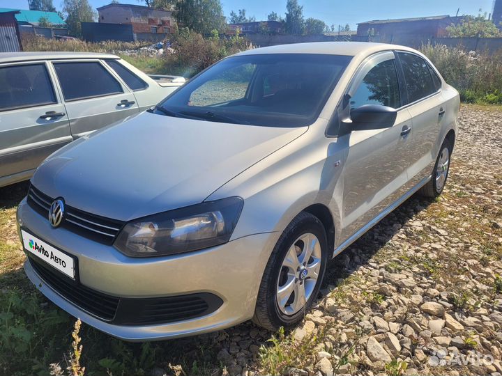 Volkswagen Polo 1.6 МТ, 2014, 212 000 км