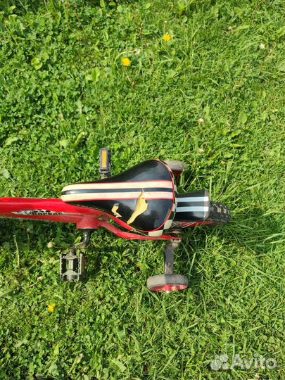 Детский двухколёсный велосипед