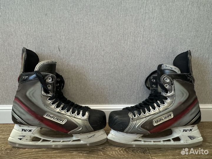 Коньки хоккейные Bauer X7.0 11D