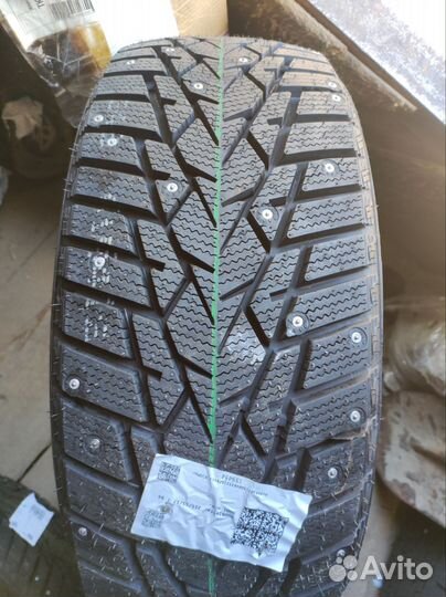 DoubleStar DW01 245/70 R16