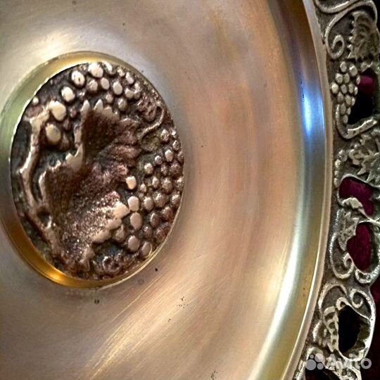 Старинная ваза-фруктовница