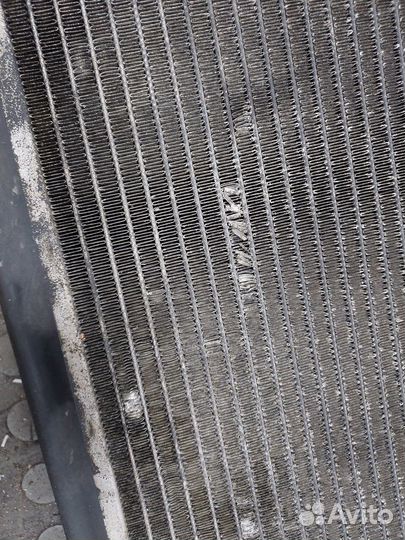 Радиатор охлаждения двигателя Volvo XC90, 2004