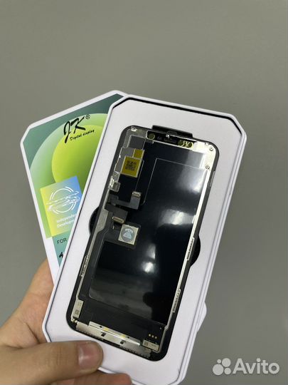 Дисплей на iPhone + бронь В подарок