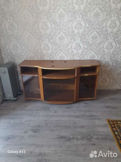 Тумба под телевизор