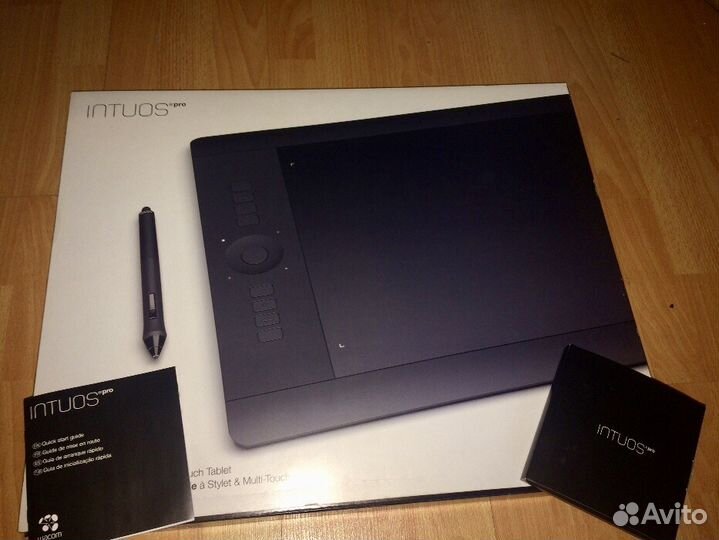 Wacom intuos pro L. графический планшет