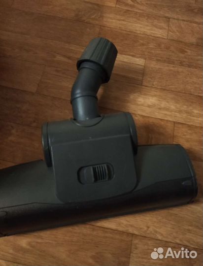 Универсальная насадка-турбощетка для пылесоса