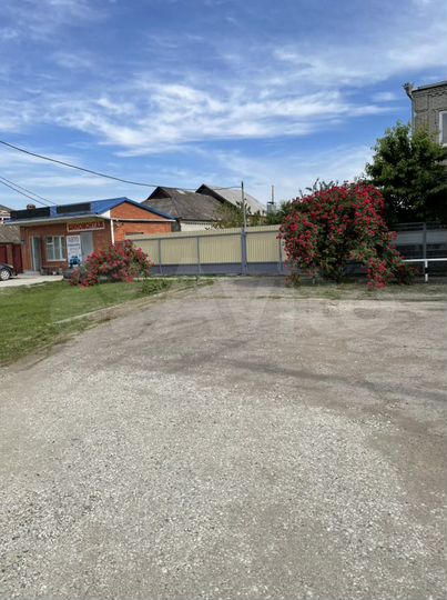 Дом 570 м² на участке 33 сот.