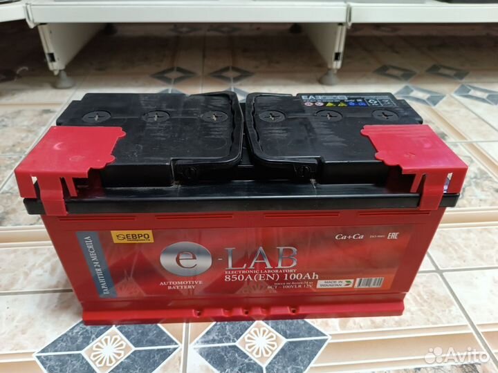 Аккумулятор автомобильный 100 Ач