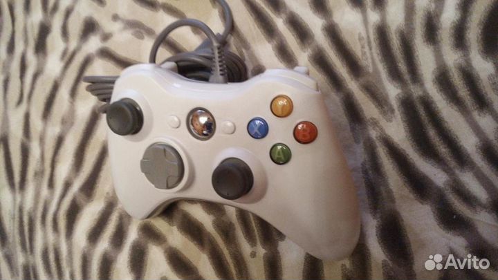 Геймпад X-Box 360 и Windows новый, проводной