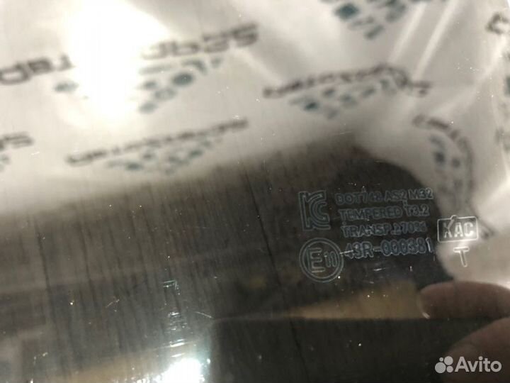 Стекло двери заднее левое Kia Rio 3 G4FA 2015