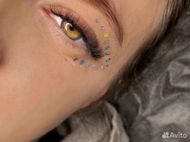 Наращивание ресниц