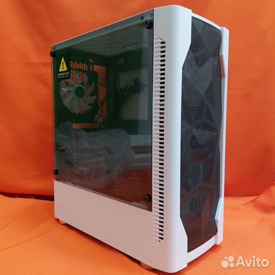 Клевый Белый Корпус для Компьютера
