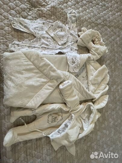 Конверт на выписку весенний