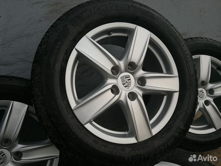 R18 Michelin Latitude Alpin 255/55, PCD 5x130 DIA 71.6