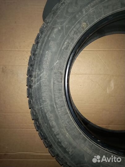 Nokia nakapelita 5.235/65 R17. 4 колеса