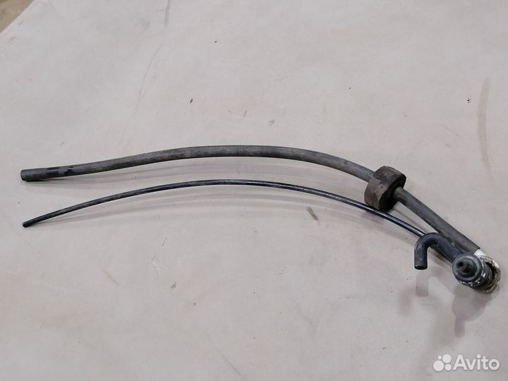 Клапан вентиляции бензобака Mercedes 190 W201 1993