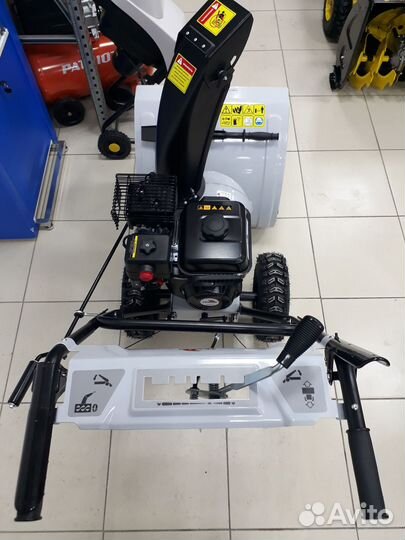 Снегоуборщик бензиновый Техпром смб-Т6.5/570 Plus