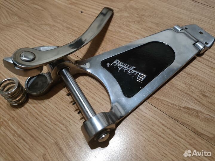 Тремоло Bigsby b60