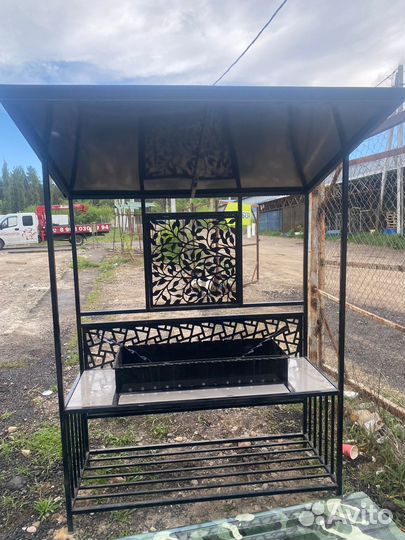 Мангалы в стиле лофт с крышей / костровые чаши