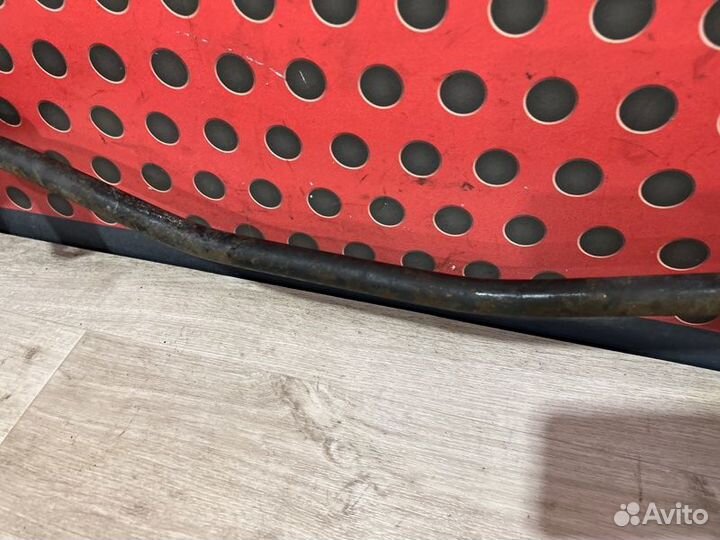 Стабилизатор подвески (поперечной устойчивости)