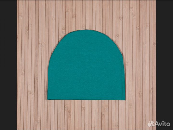 Летняя чудесная шапочка-бини бирюзового цвета №9