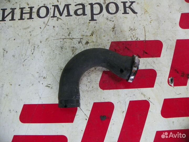 Патрубок интеркулера Skoda Octavia