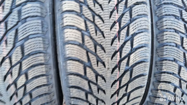 Nokian Tyres Hakkapeliitta R3 235/55 R18