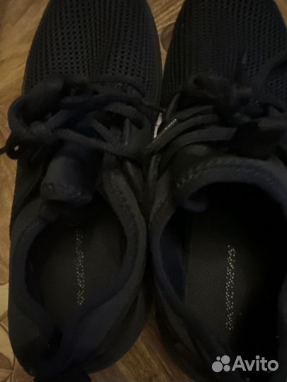 Кроссовки мужские 39/5 размер