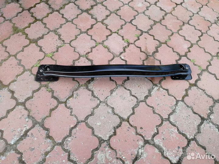 Усилитель заднего бампера LADA vesta