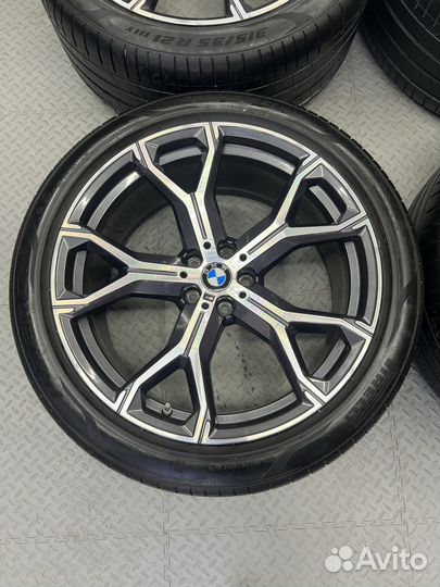 Колеса оригинал BMW X5 X6 G05 741 M R21 Pirelli