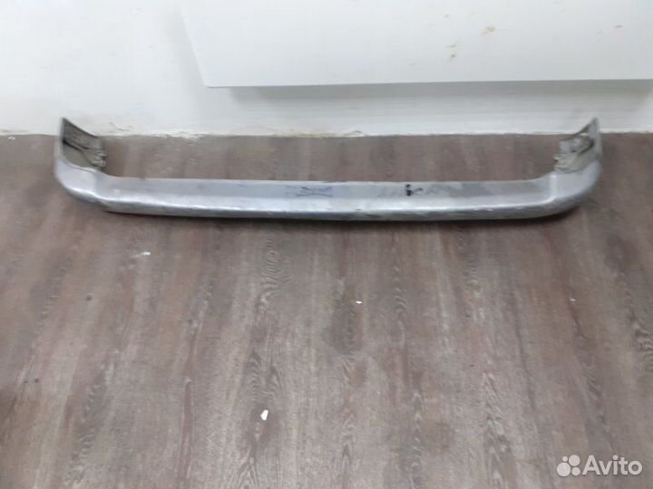 Бампер задний Toyota Lite Ace