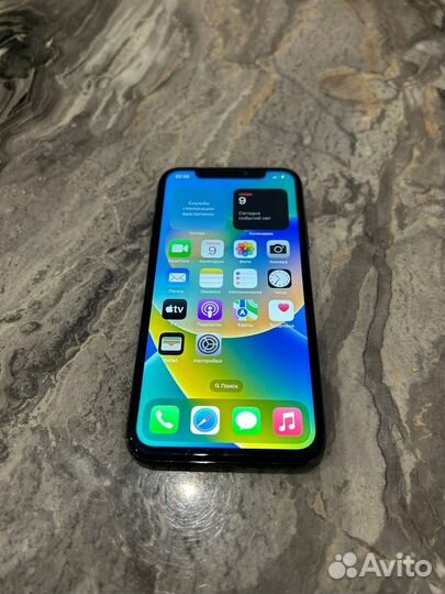 iPhone X, 256 ГБ