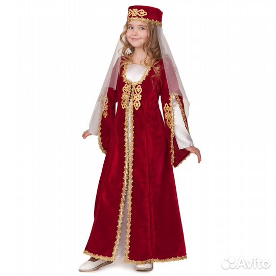 Кавказская девочка разные костюмы 108-148