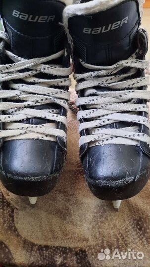 Хоккейные коньки bauer
