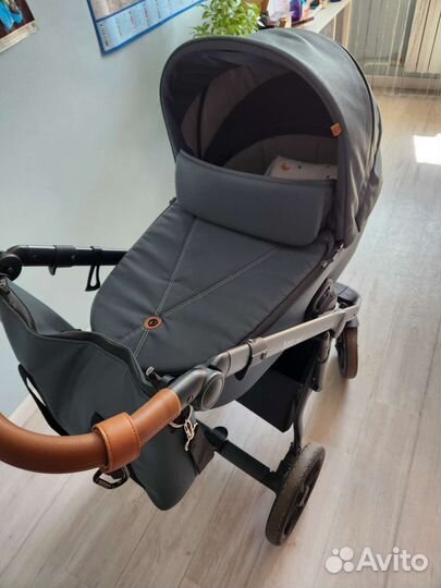 Коляска 2 в 1 Roan bass next